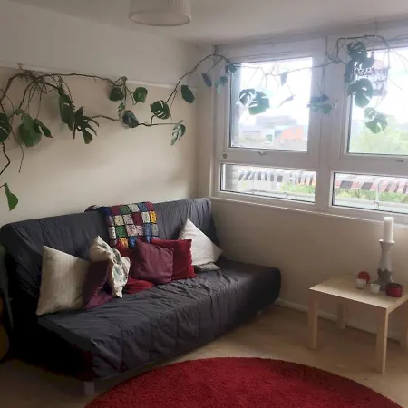 Sunny Spacious Flat In City Centre Lägenhet *