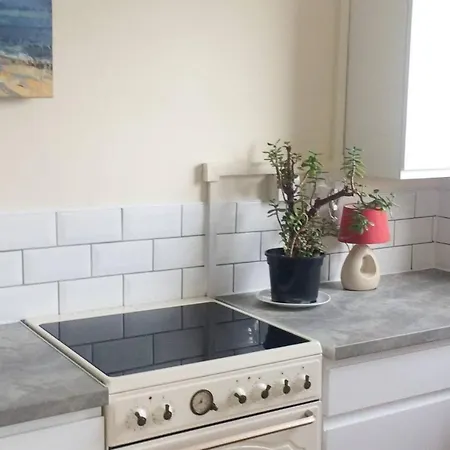 Sunny Spacious Flat In City Centre * Бристоль